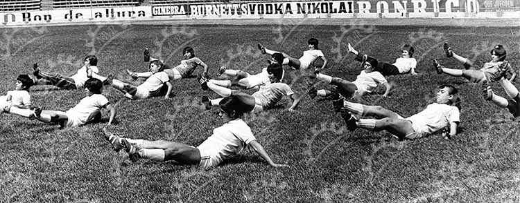 México 1971 - Selección femenil entrenando